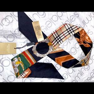 Burberry AUTHENTIC skinny scarf